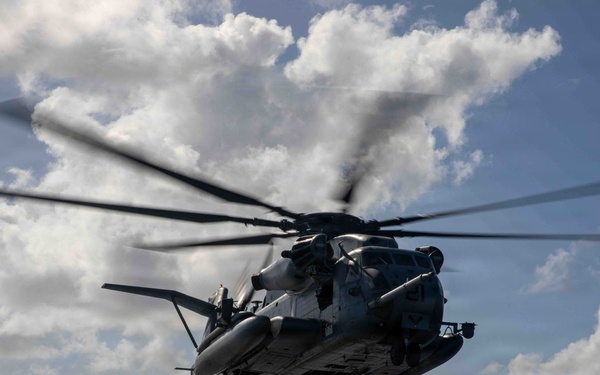 Flight Operations aboard USS Fort Lauderdale