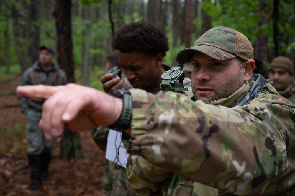 SERE, shelter fabrication and land navigation