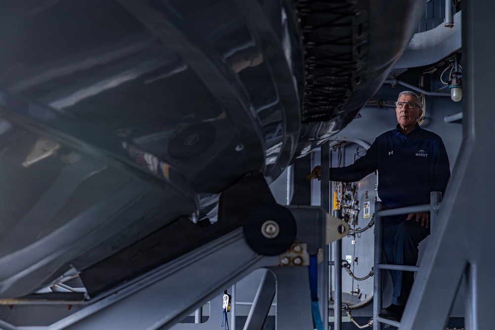 USS Gerald R. Ford (CVN 78) Distinguished Visitor Operations