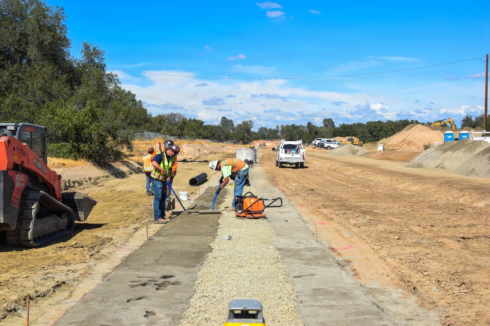 Work Underway at Dike 3