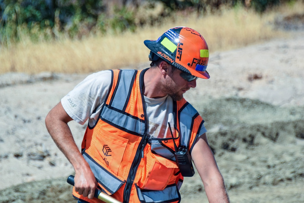 Work Underway at Dike 3
