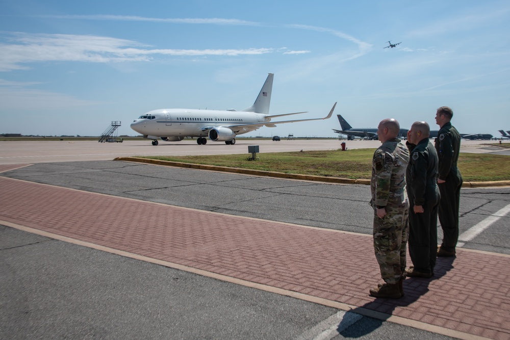 Altus hosts Transportation Command Commander