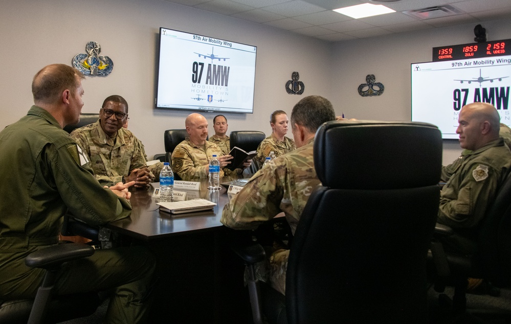 Altus hosts Transportation Command Commander