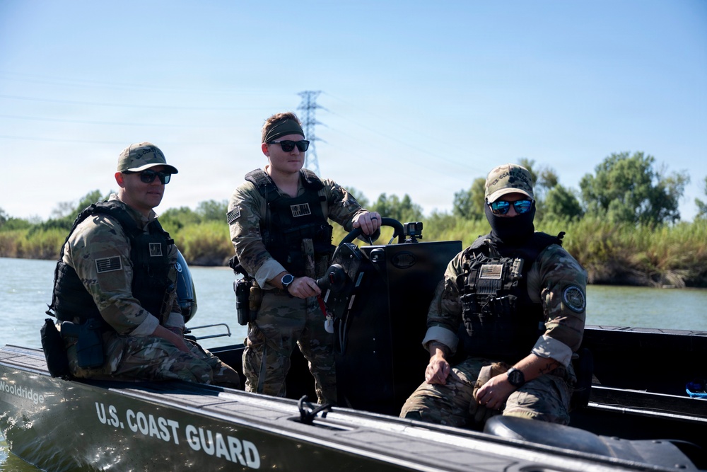 Coast Guard members train with new assets on the Rio Grande