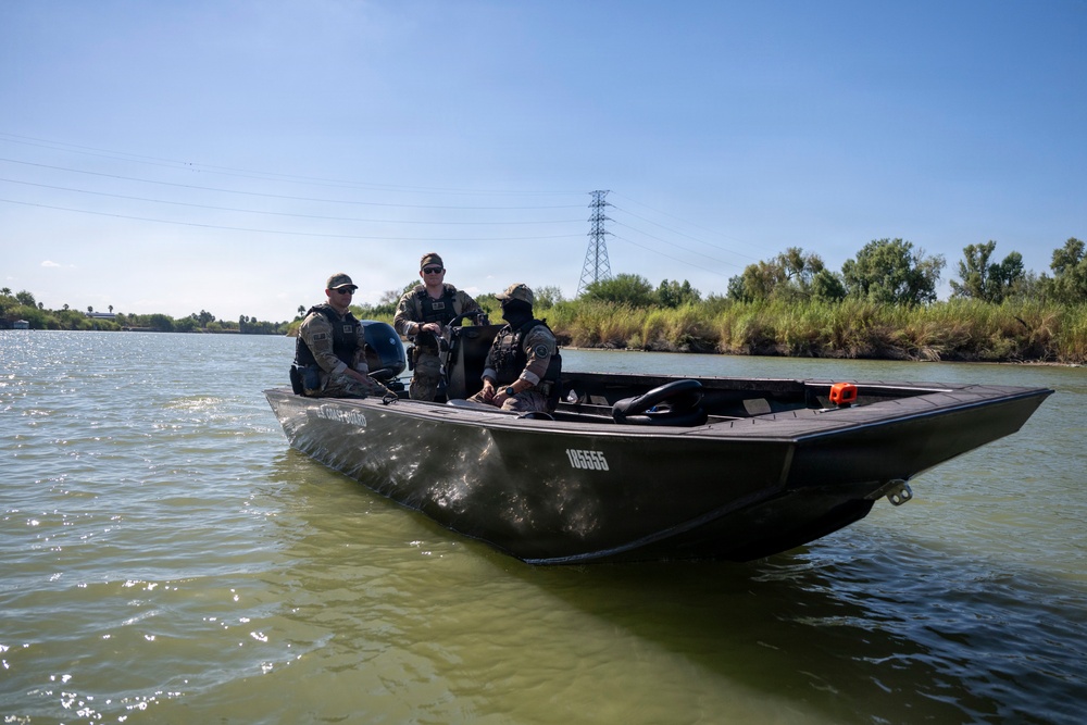 Coast Guard members train with new assets on the Rio Grande