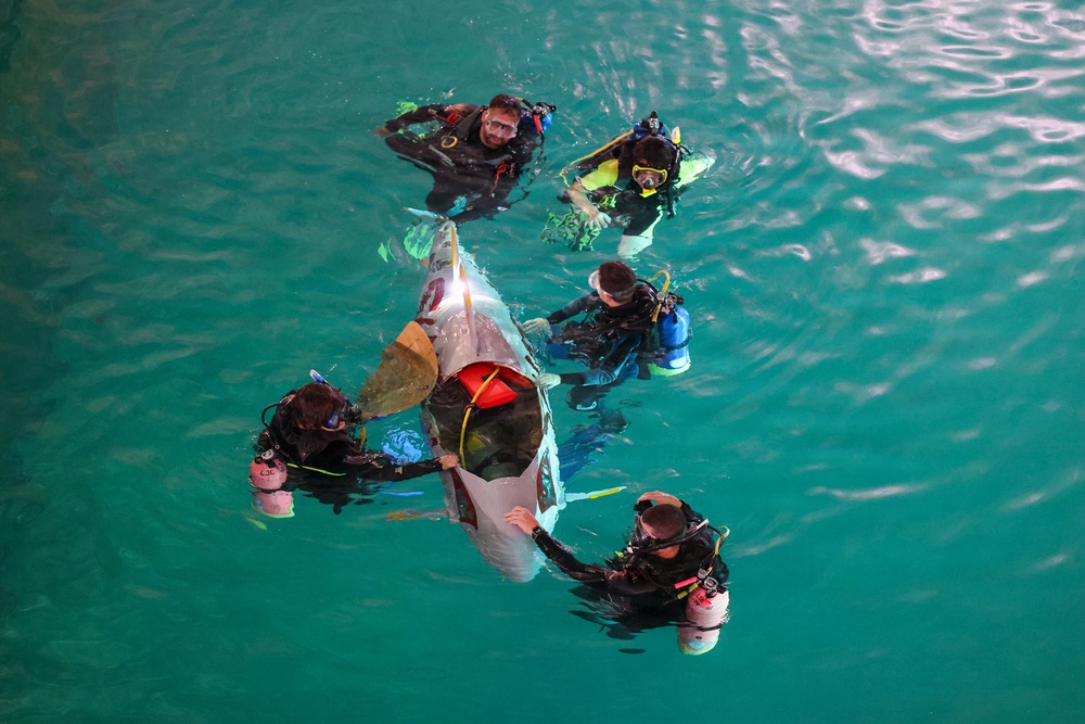 NSWC Carderock Division hosts the 18th International Submarine Races (ISR 18)