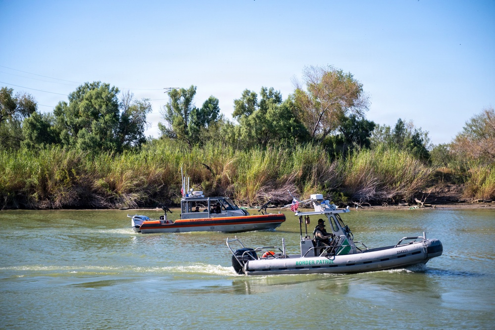 Coast Guard members train with new assets on the Rio Grande