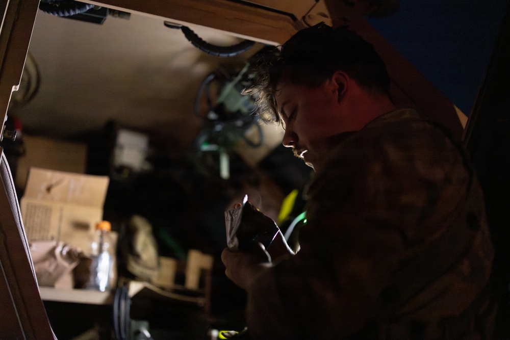 Military Police Take On Mojave Falcon 25