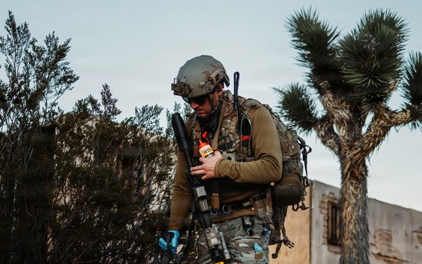 EOD Technicians Conduct a Homemade Explosives and Medical Drill