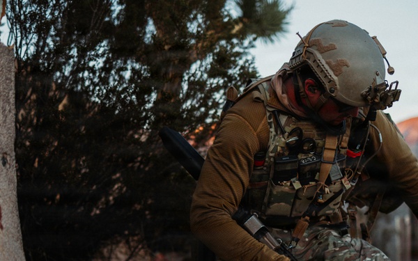 EOD Technicians Conduct a Homemade Explosives and Medical Drill
