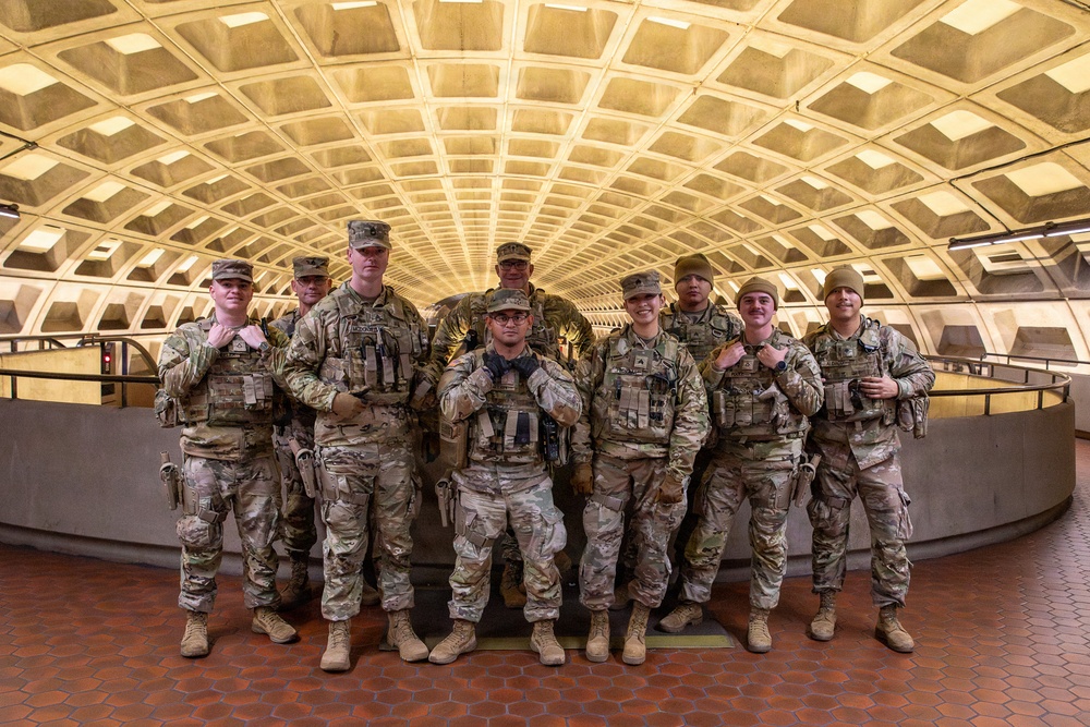 Arkansas National Guardsmen assist with Joint Task Force D.C. Mission