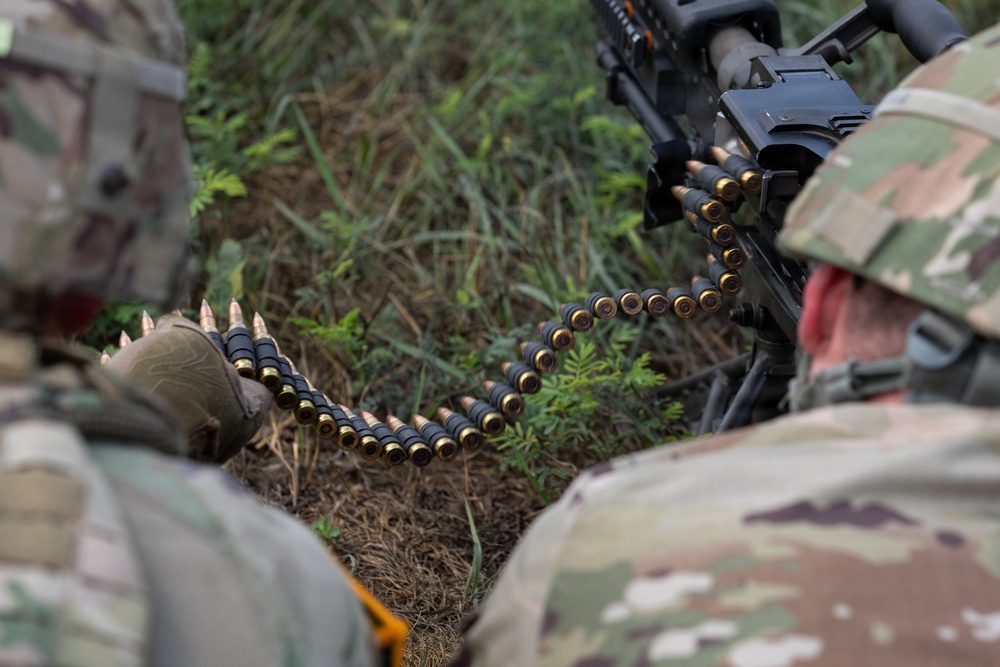 412th Civil Affairs Battalion M240B range