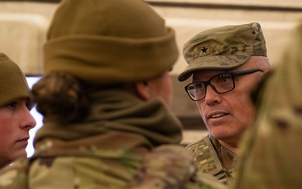 National Guard Leaders Meet Presence Patrols in D.C.