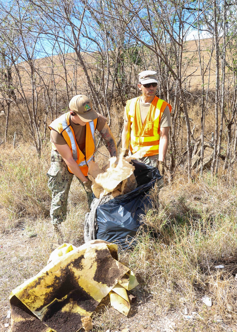 JBPHH Volunteers Lualualei Cleanup