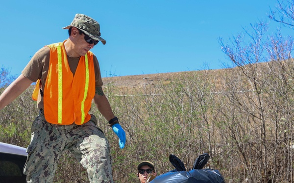 JBPHH Volunteers Lualualei Cleanup