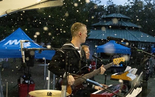 Navy Band Southeast's Popular Music Group - Pride Performs at Naval Air Station Jacksonville's Annual Tree Lighting