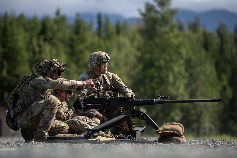 Alaska Army National Guardsmen conduct crew-served weapons training