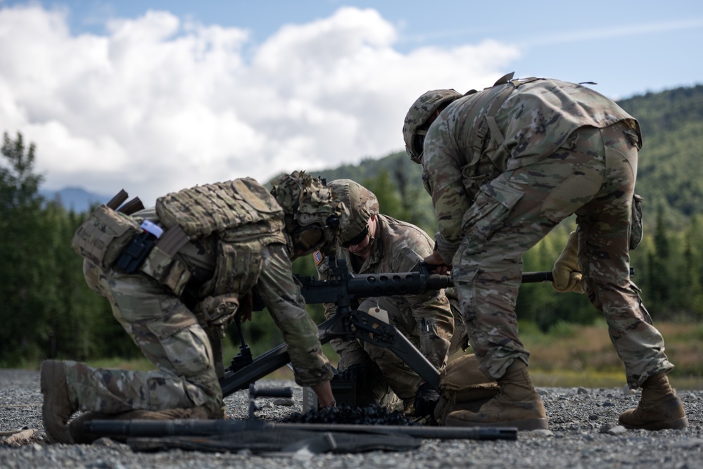 Alaska Army National Guardsmen conduct crew-served weapons training