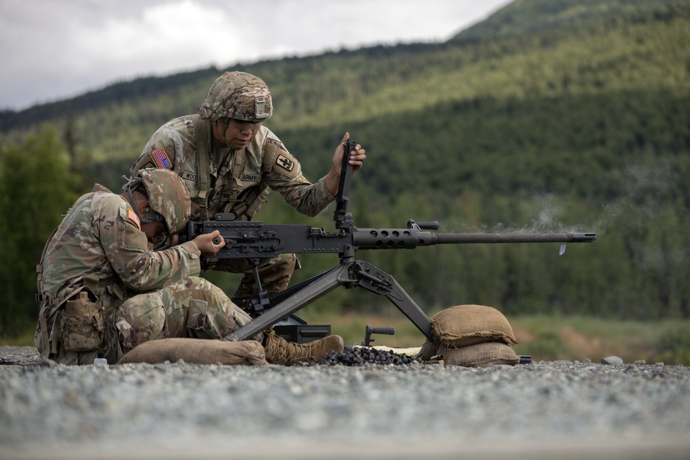 Alaska Army National Guardsmen conduct crew-served weapons training