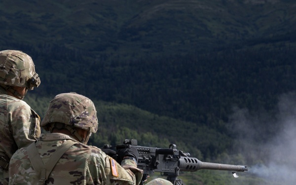 Alaska Army National Guardsmen conduct crew-served weapons training