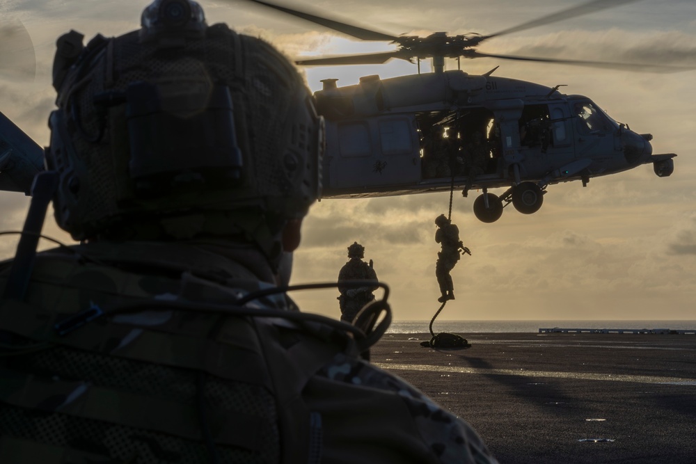 Abraham Lincoln conducts EOD exercise