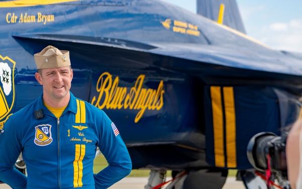 The Blue Angels’ Perform at the MCAS Beaufort Air Show in Beaufort