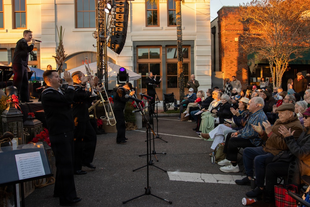 Navy Band Southeast's Big Band Performs at Dickens on Centre