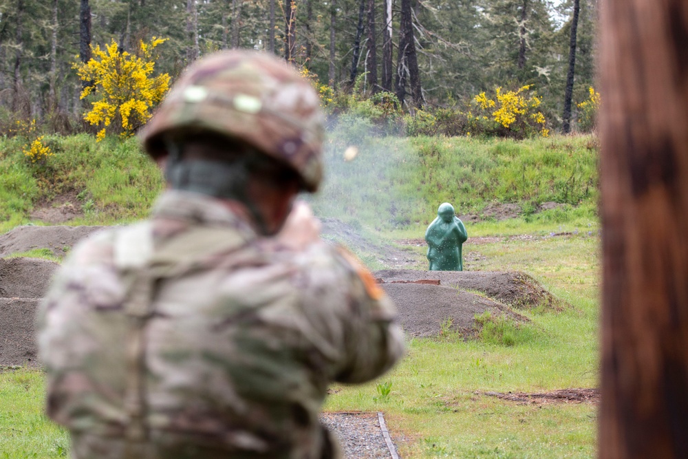301st MEB Conducts Monthly Drill Training