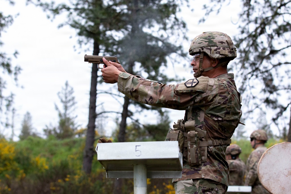 301st MEB Conducts Monthly Drill Training