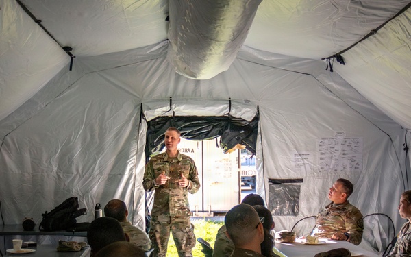 301st MEB Conducts Monthly Drill Training