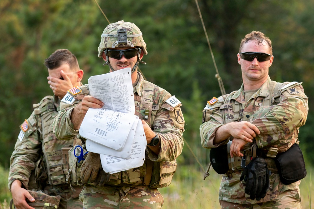 416th TEC Soliders Compete in Best Squad Competition