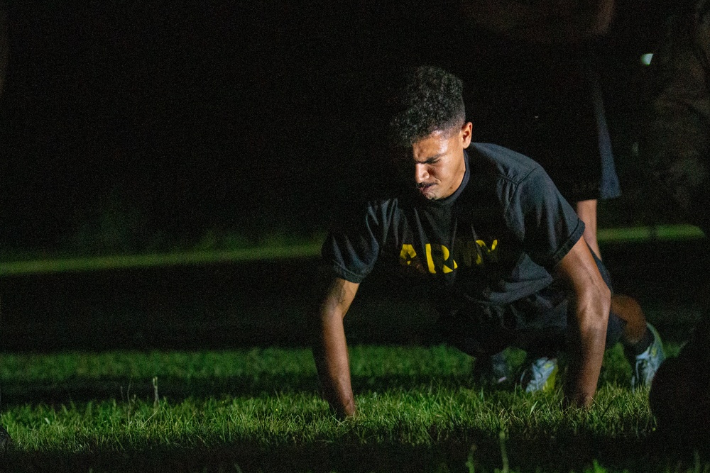 416th TEC Soliders Compete in Best Squad Competition