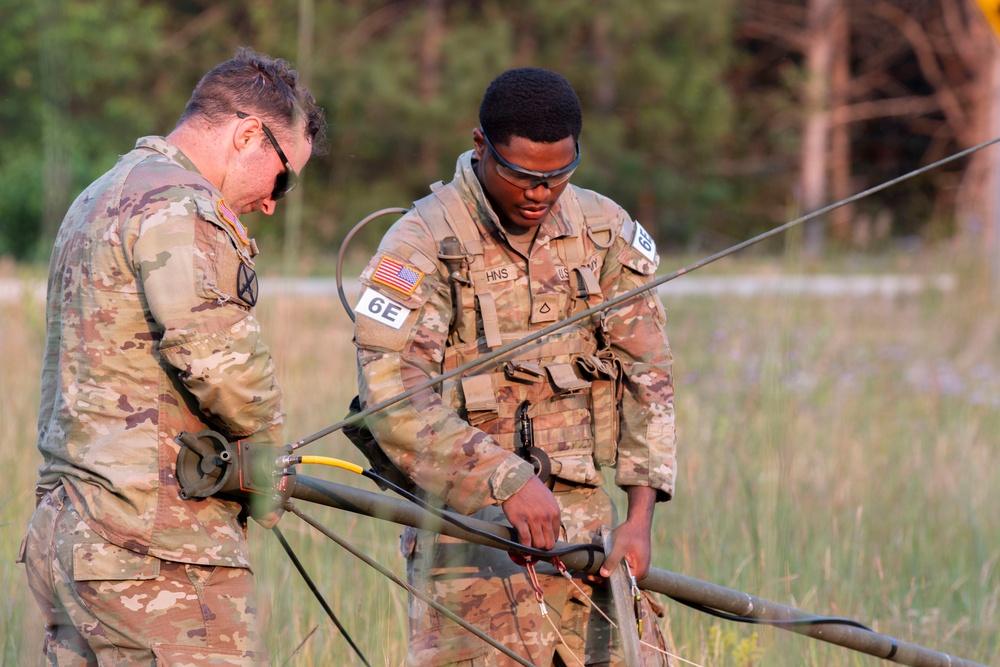 416th TEC Soliders Compete in Best Squad Competition