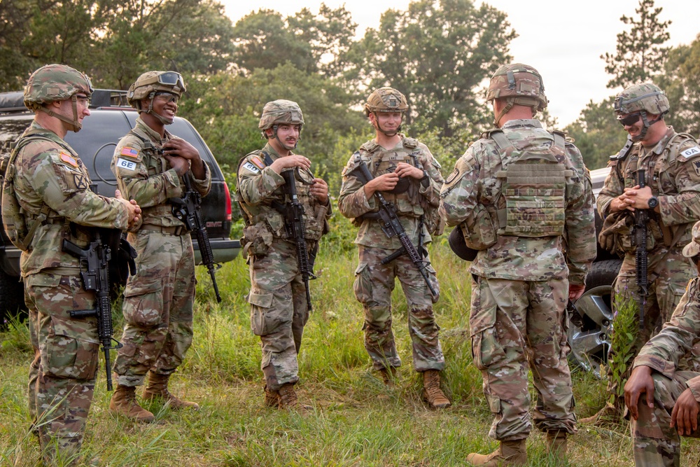 416th TEC Soliders Compete in Best Squad Competition
