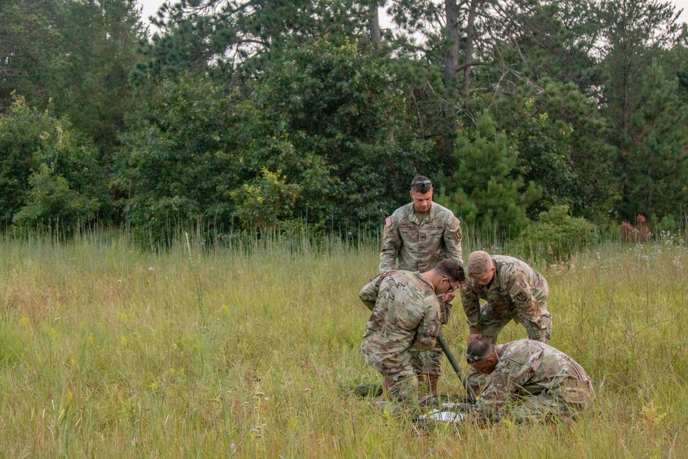416th TEC Soliders Compete in Best Squad Competition