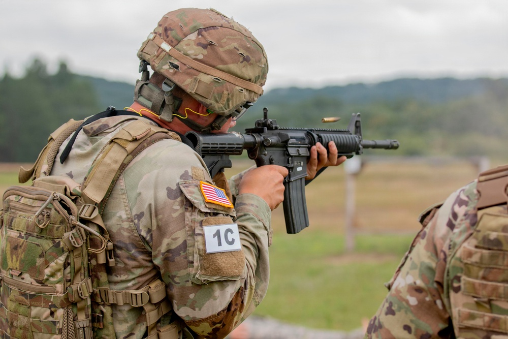 416th TEC Soliders Compete in Best Squad Competition