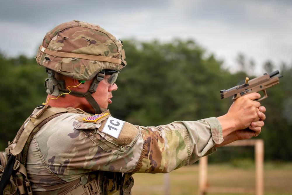 416th TEC Soliders Compete in Best Squad Competition
