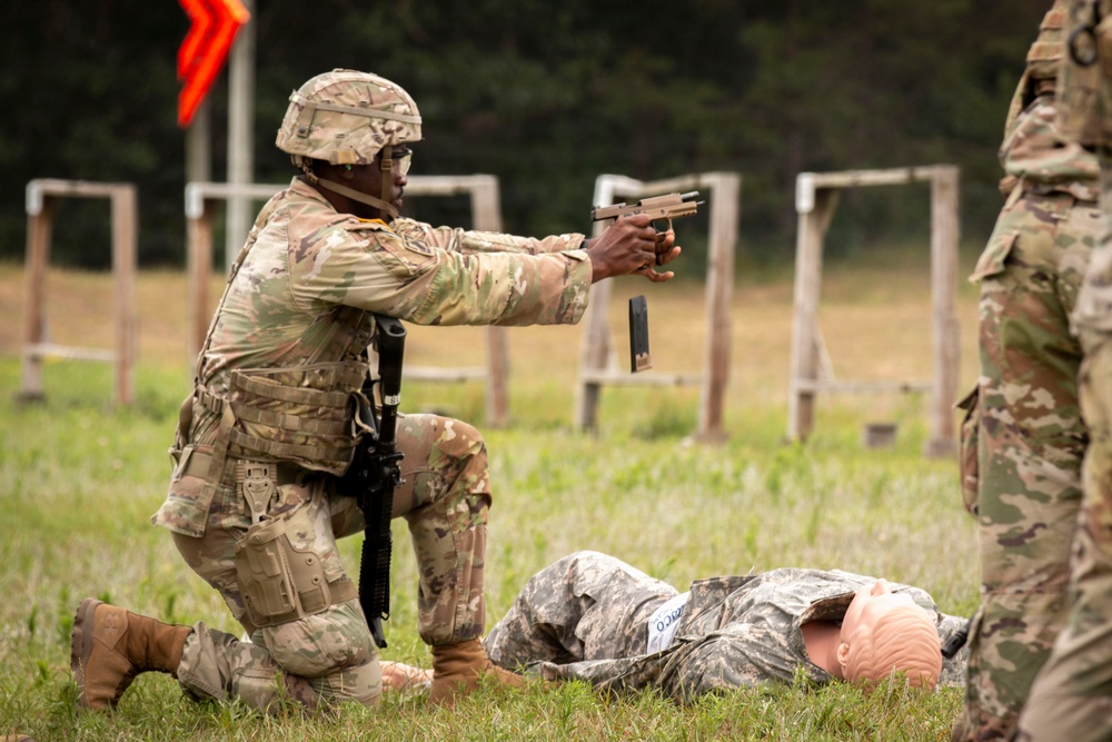 416th TEC Soliders Compete in Best Squad Competition