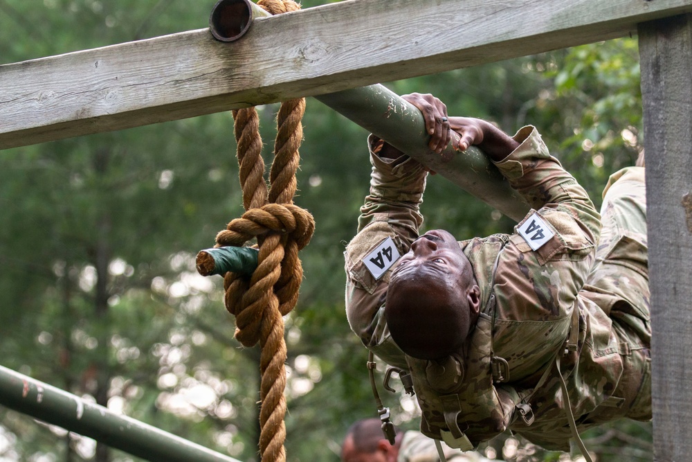 416th TEC Soliders Compete in Best Squad Competition