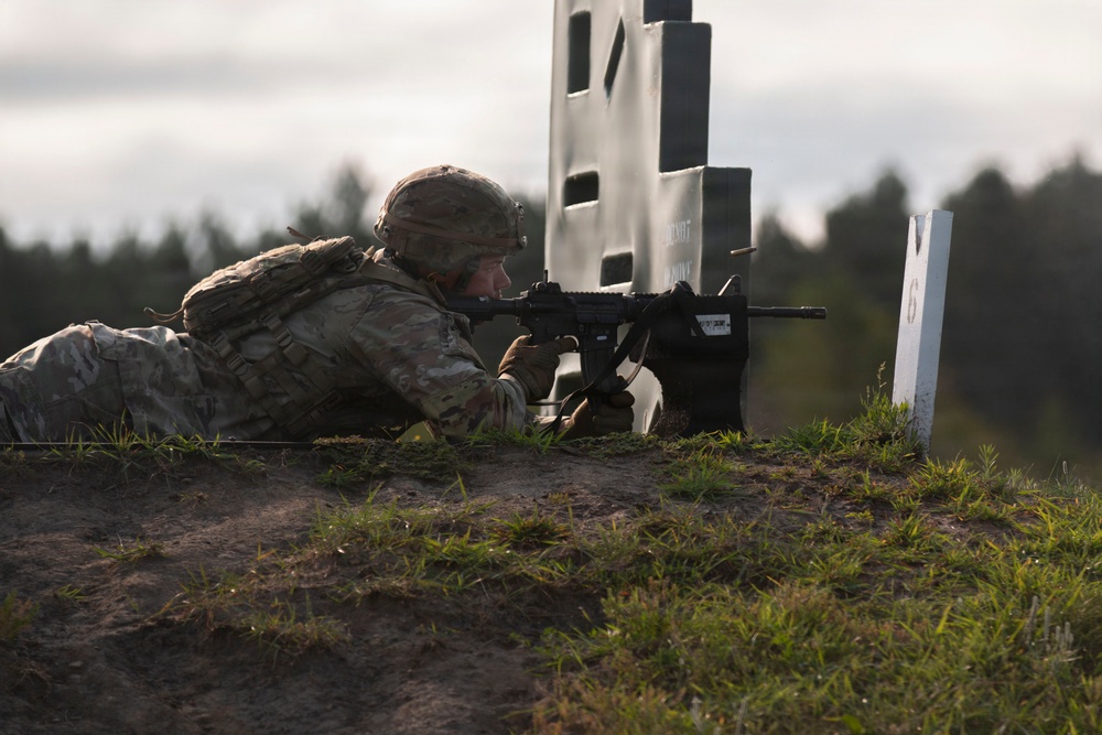 416th TEC Soliders Compete in Best Squad Competition