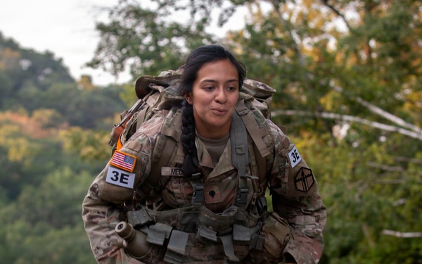 416th TEC Soliders Compete in Best Squad Competition