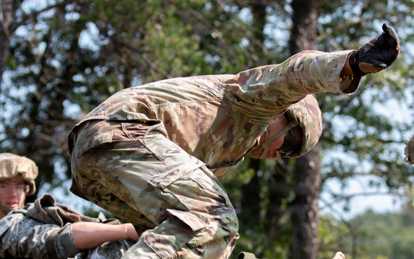 416th TEC Soliders Compete in Best Squad Competition