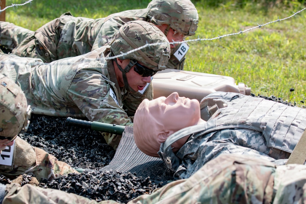 416th TEC Soliders Compete in Best Squad Competition