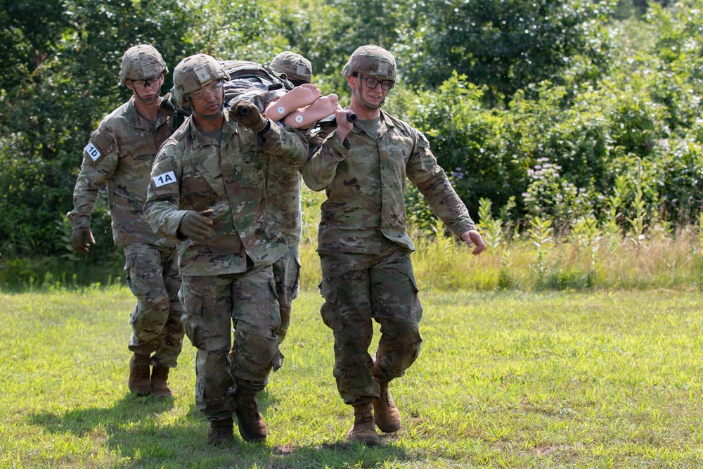 416th TEC Soliders Compete in Best Squad Competition