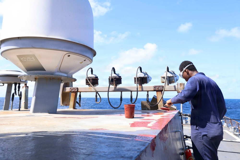 USS Mahan (DDG 72) Routine Maintenance