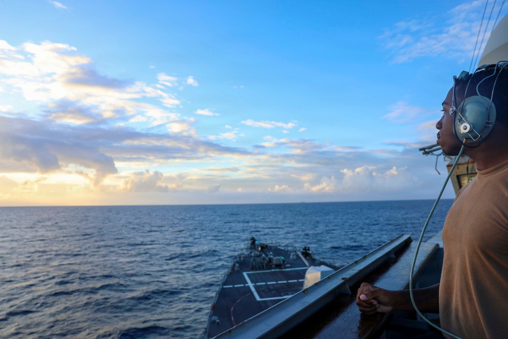 USS Mahan (DDG 72) Routine Operations