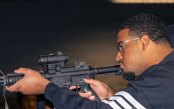 Tony the Tiger Sun Bowl athletes engage with 11th ADA Brigade Soldiers at Fort Bliss
