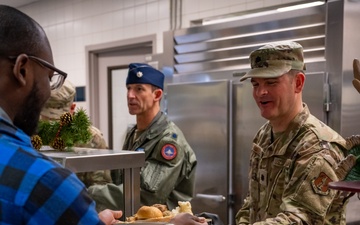 Members of 125th Fighter Wing Leadership Serve Holiday Meals to Airmen