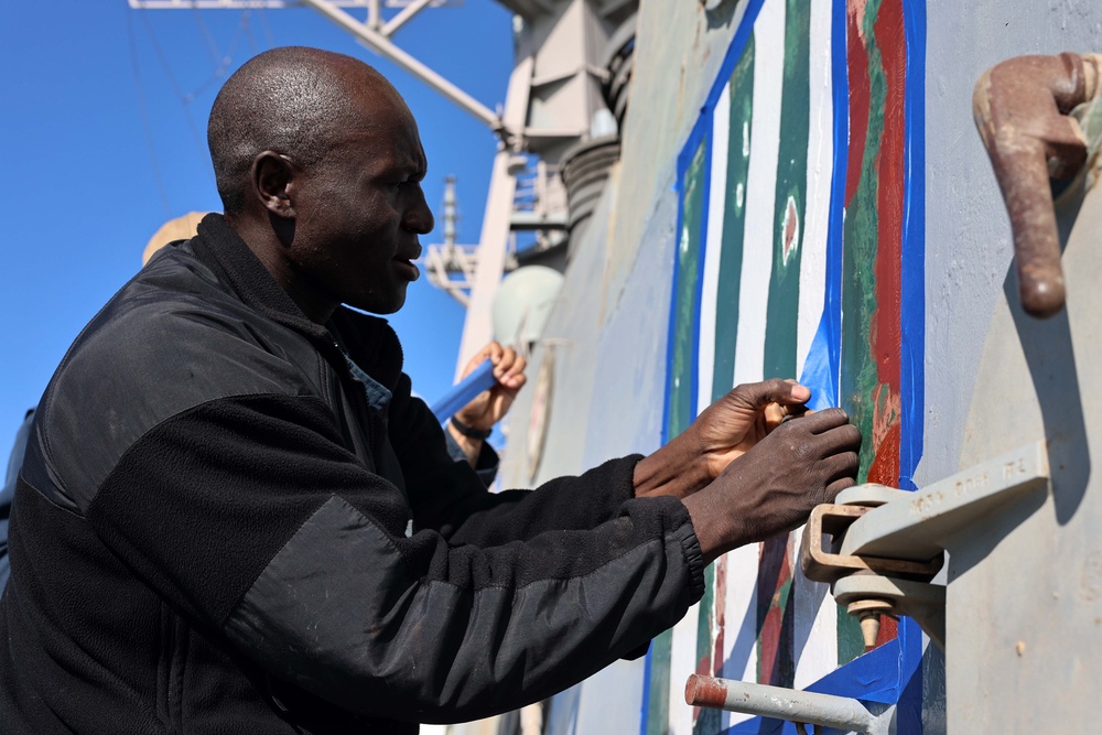 USS Roosevelt (DDG 80) Conducts Shipboard Preservation in Manama, Bahrain