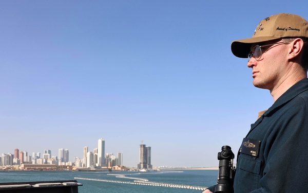 USS Roosevelt (DDG 80) Conducts Sea-and-Anchor in the Arabian Sea